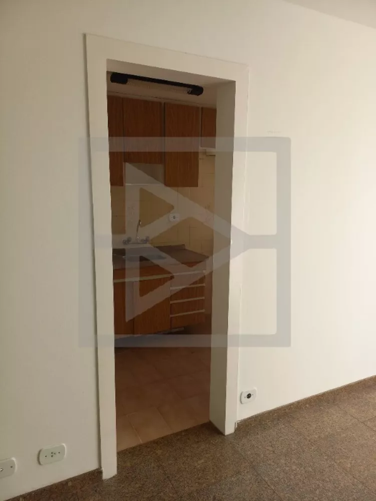 Apartamento para alugar com 2 quartos, 67m² - Foto 3