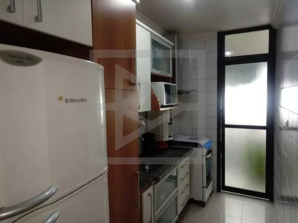 Apartamento à venda com 3 quartos, 63m² - Foto 12