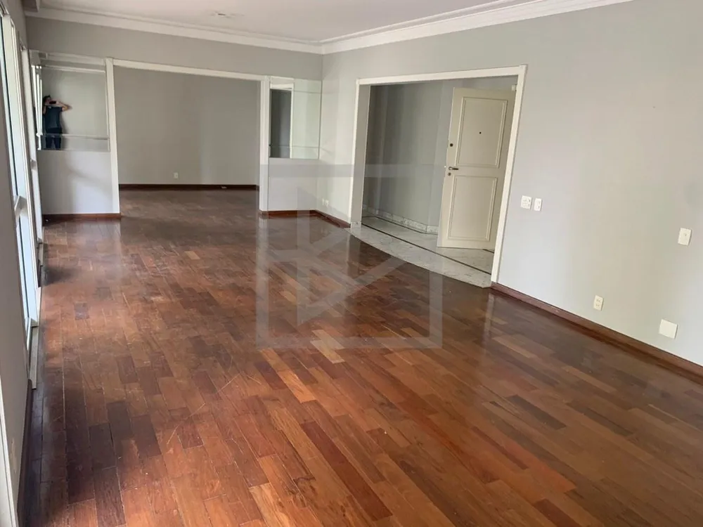 Apartamento, 3 quartos, 222 m² - Foto 1