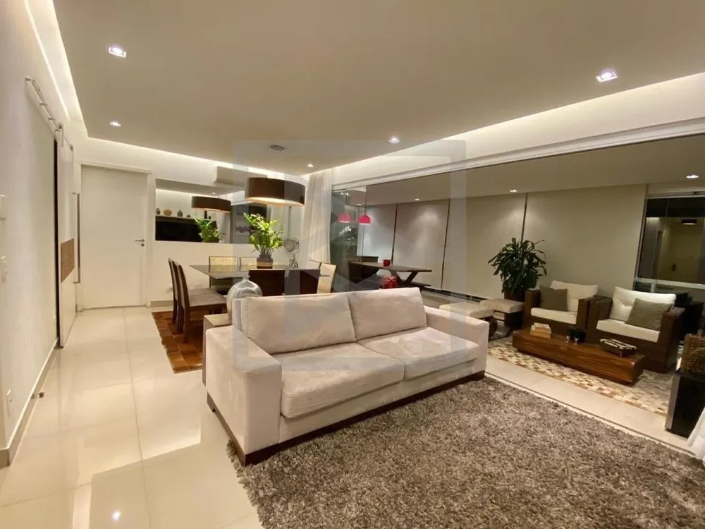 Apartamento, 3 quartos, 140 m² - Foto 1