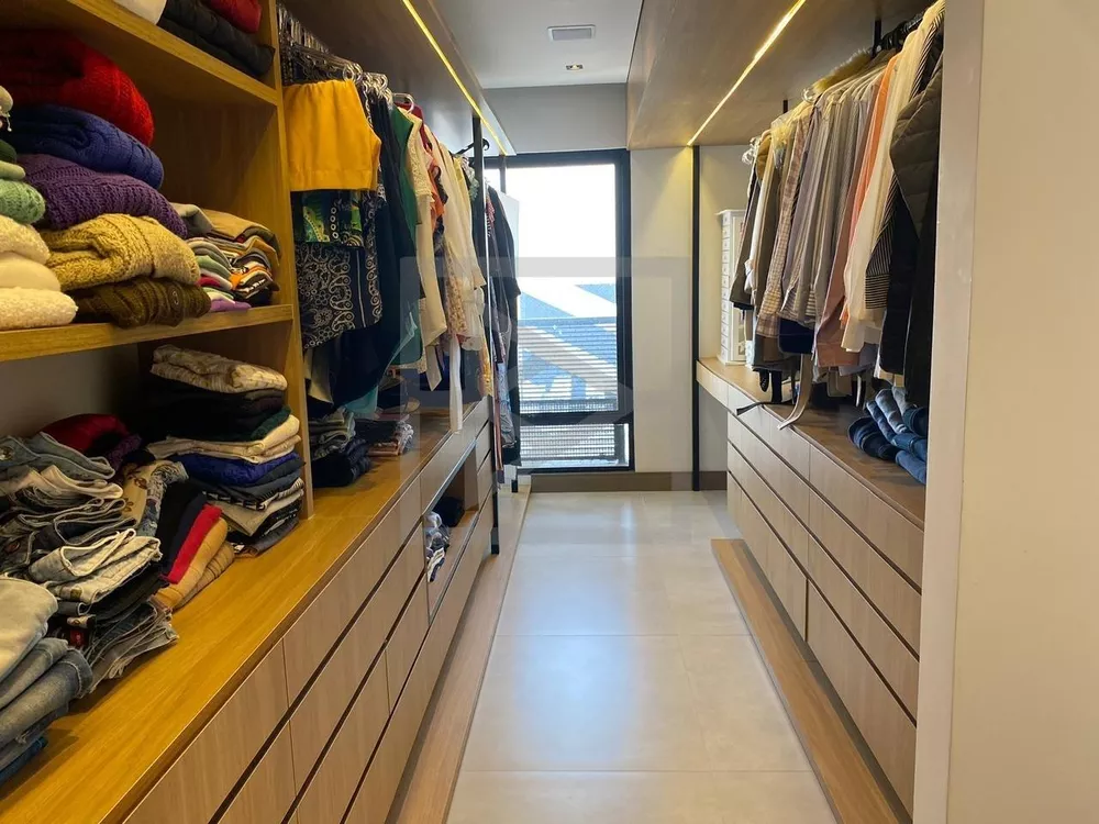 Apartamento, 3 quartos, 215 m² - Foto 4