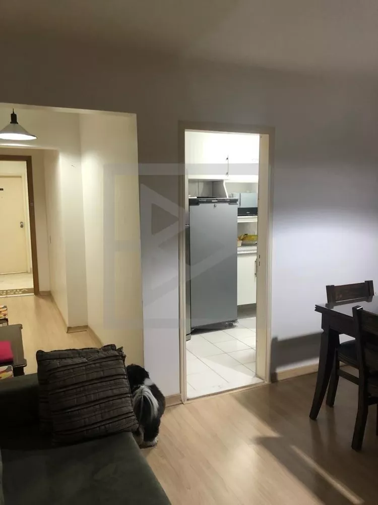 Apartamento à venda com 3 quartos, 96m² - Foto 6