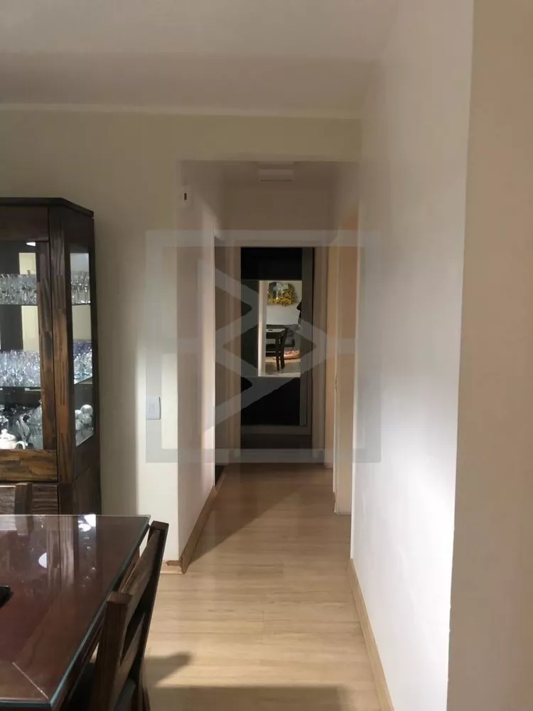 Apartamento à venda com 3 quartos, 96m² - Foto 7