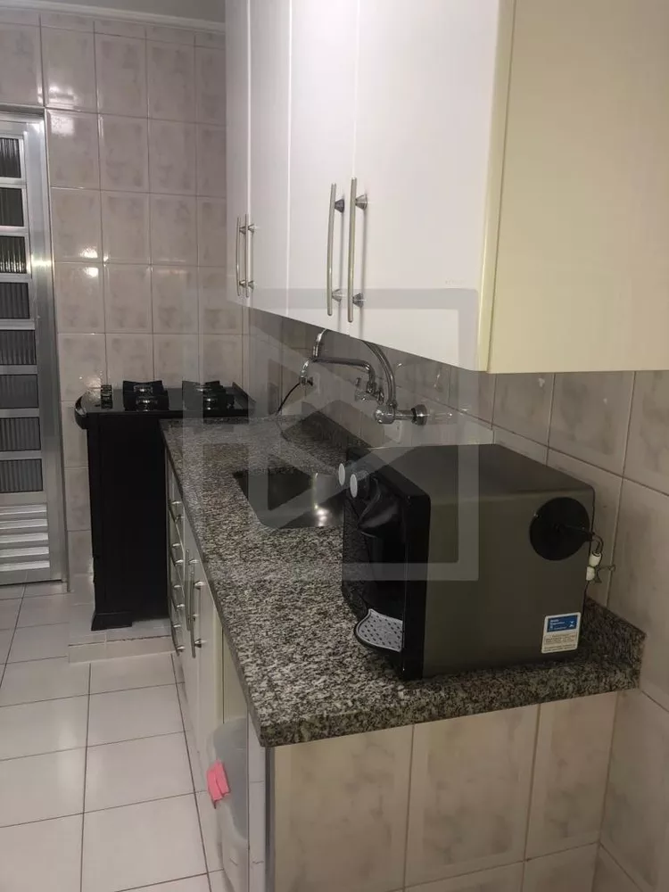 Apartamento à venda com 3 quartos, 96m² - Foto 9