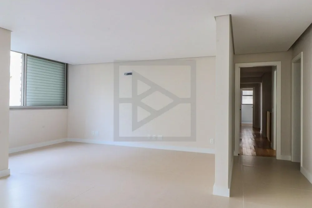 Apartamento, 3 quartos, 235 m² - Foto 3