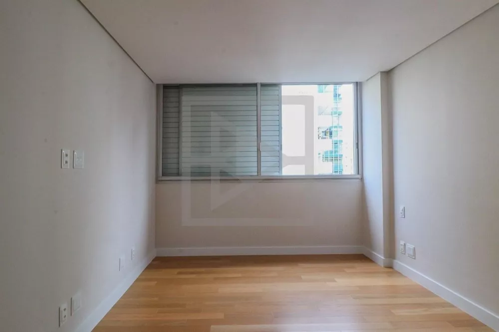 Apartamento, 3 quartos, 235 m² - Foto 6