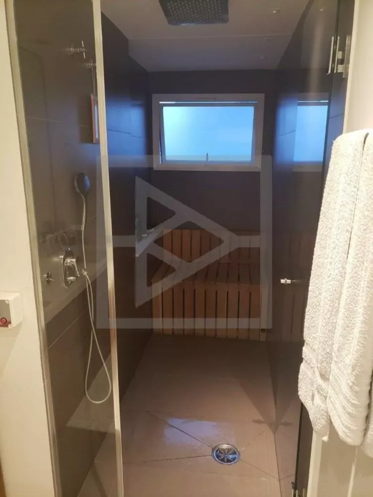 Apartamento à venda com 3 quartos, 219m² - Foto 10