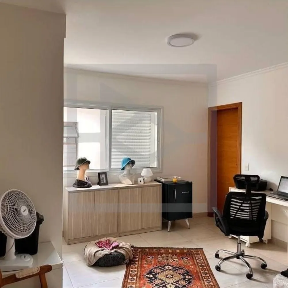 Casa, 3 quartos, 213 m² - Foto 4