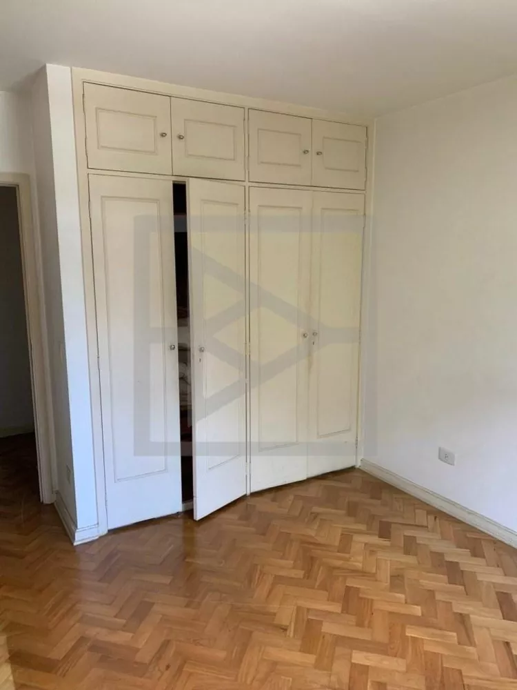 Apartamento à venda com 4 quartos, 176m² - Foto 8