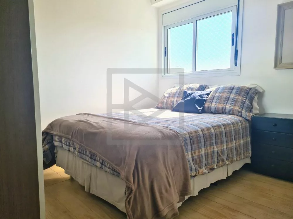 Apartamento à venda com 3 quartos, 135m² - Foto 7