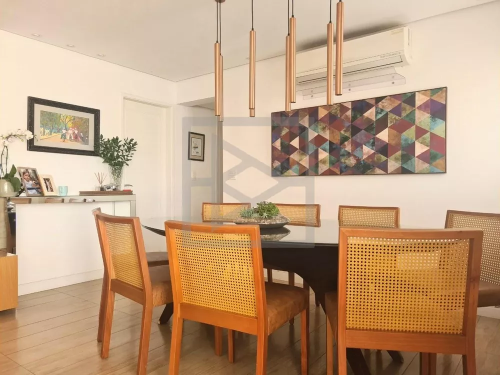 Apartamento à venda com 3 quartos, 135m² - Foto 6