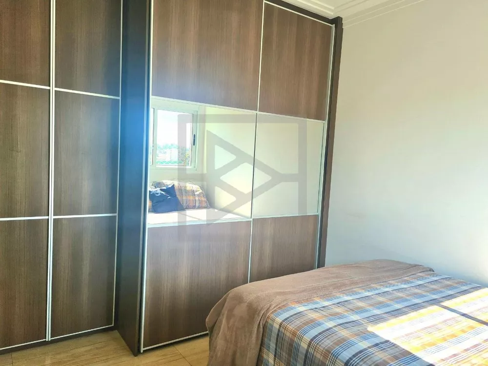 Apartamento à venda com 3 quartos, 135m² - Foto 8