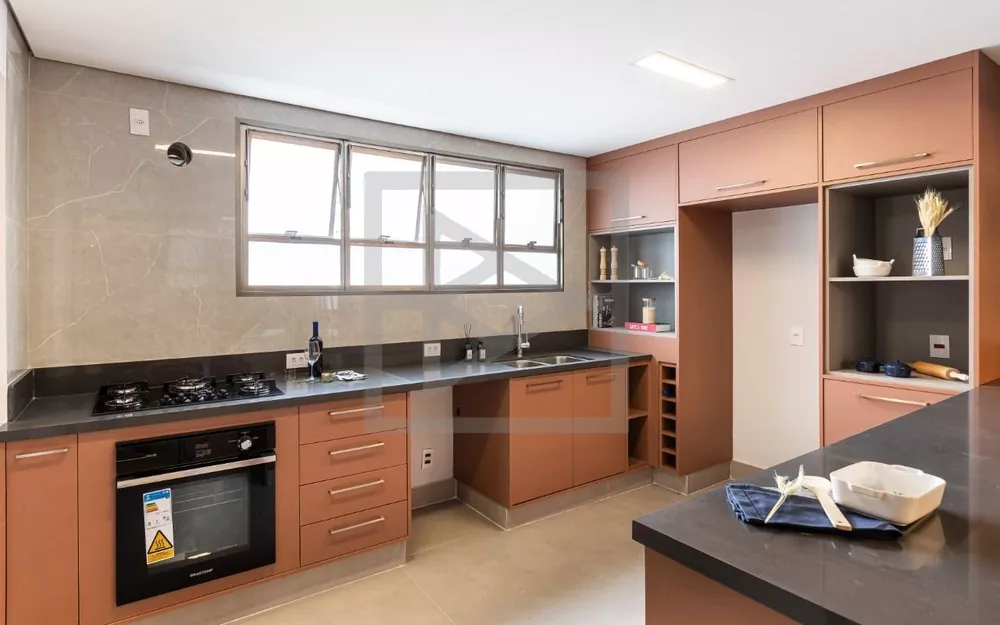 Apartamento, 3 quartos, 209 m² - Foto 2