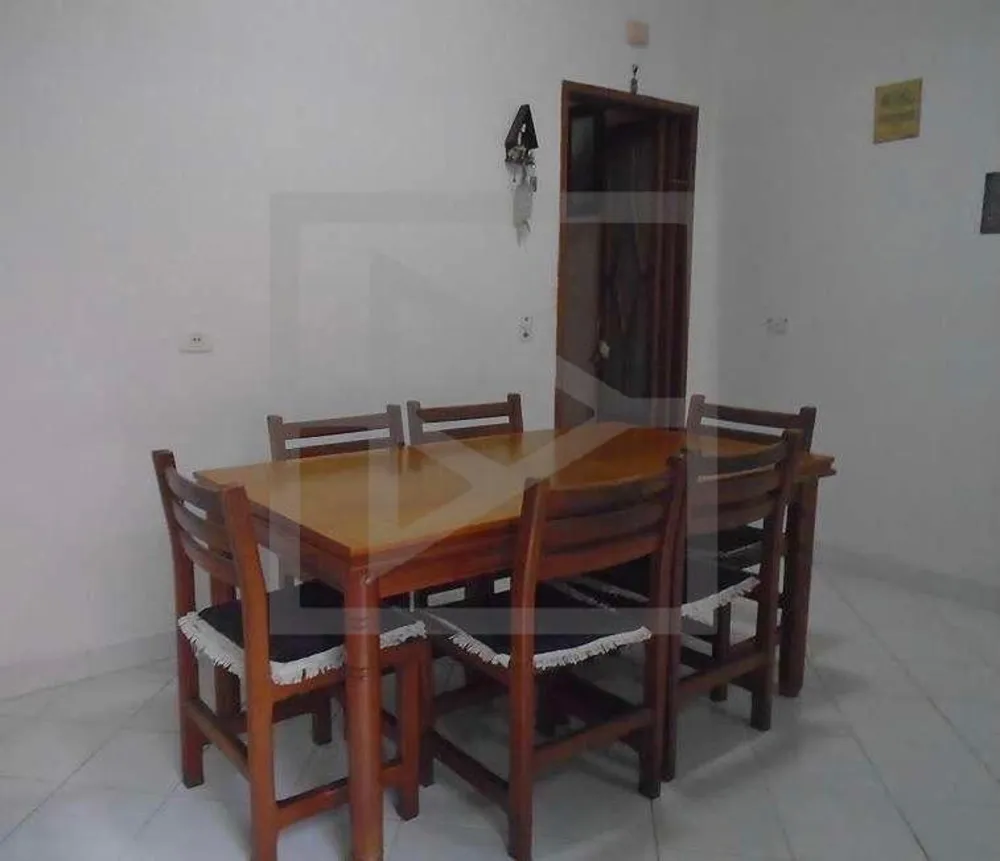 Casa, 2 quartos, 252 m² - Foto 1