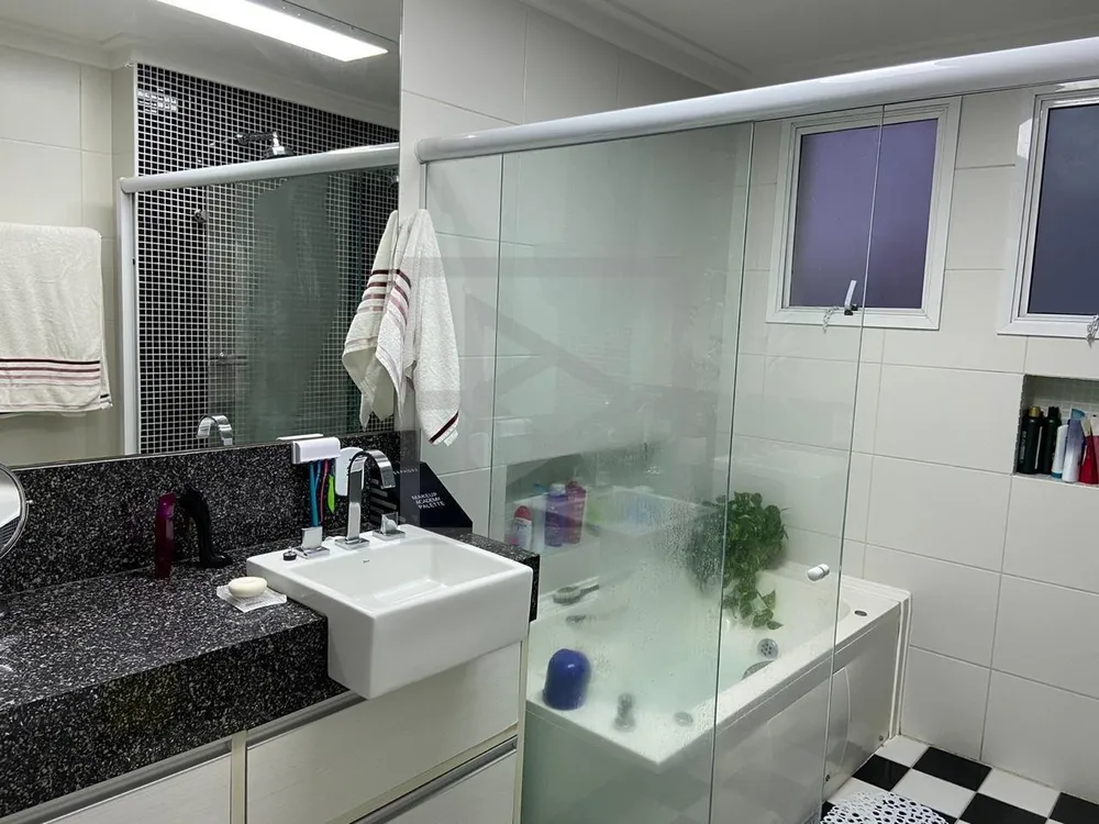 Apartamento, 3 quartos, 260 m² - Foto 10