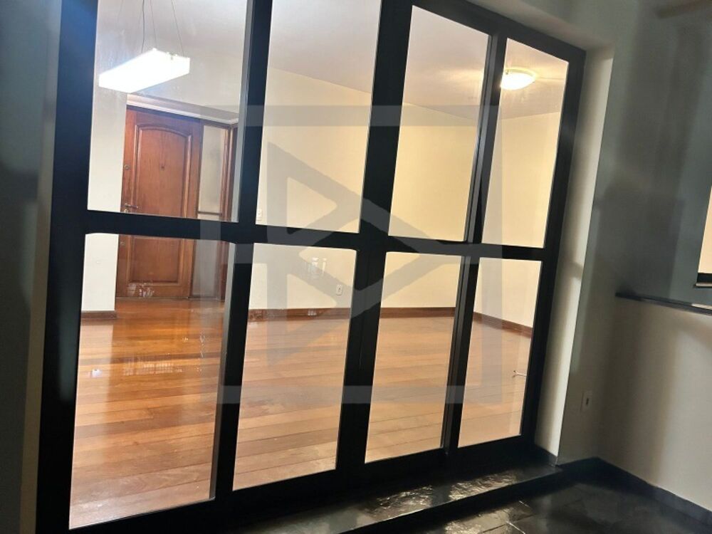 Apartamento para alugar com 4 quartos, 127m² - Foto 1