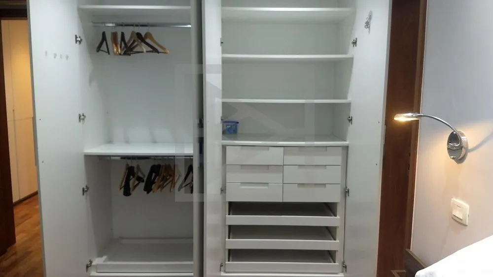 Apartamento, 3 quartos, 168 m² - Foto 2