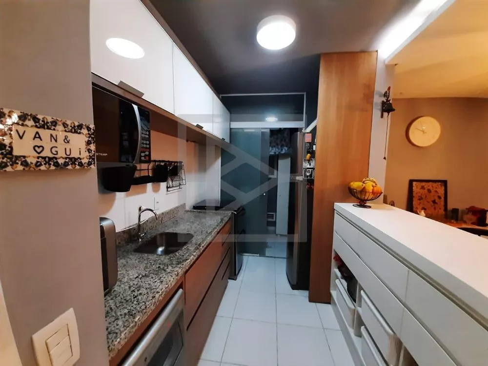 Apartamento à venda com 3 quartos, 72m² - Foto 4