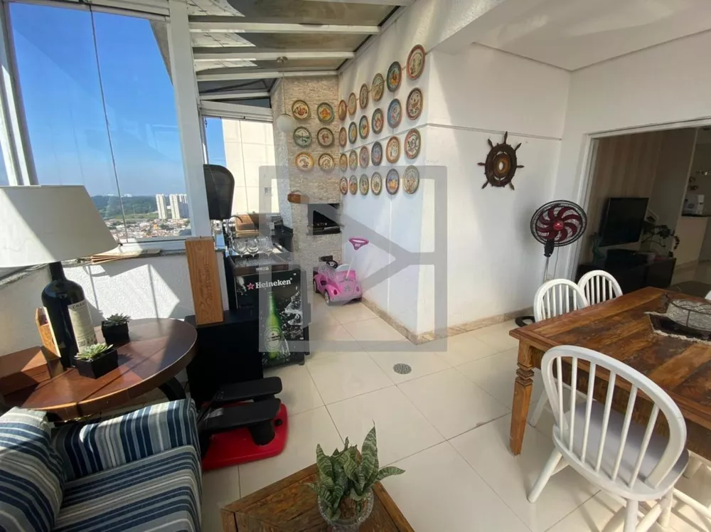 Apartamento à venda com 4 quartos, 176m² - Foto 4