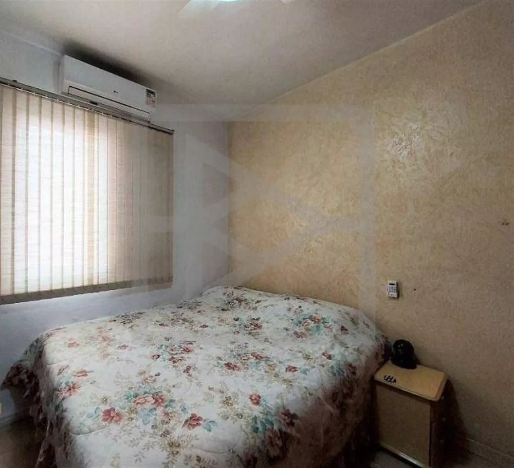 Casa, 3 quartos, 220 m² - Foto 3