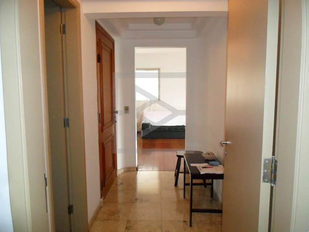 Apartamento, 3 quartos, 140 m² - Foto 1