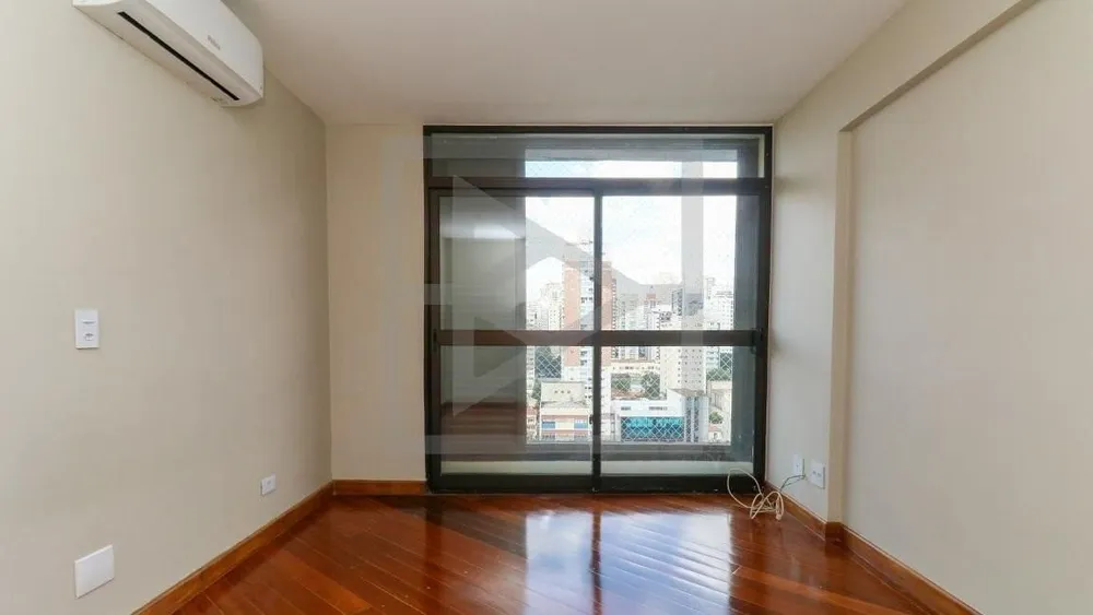 Cobertura, 3 quartos, 210 m² - Foto 2