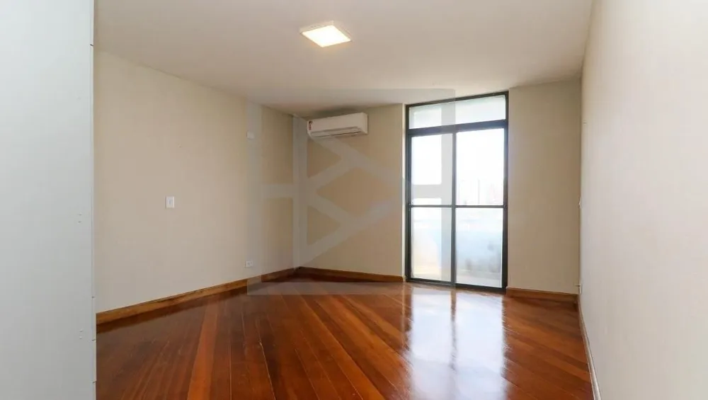 Cobertura, 3 quartos, 210 m² - Foto 4