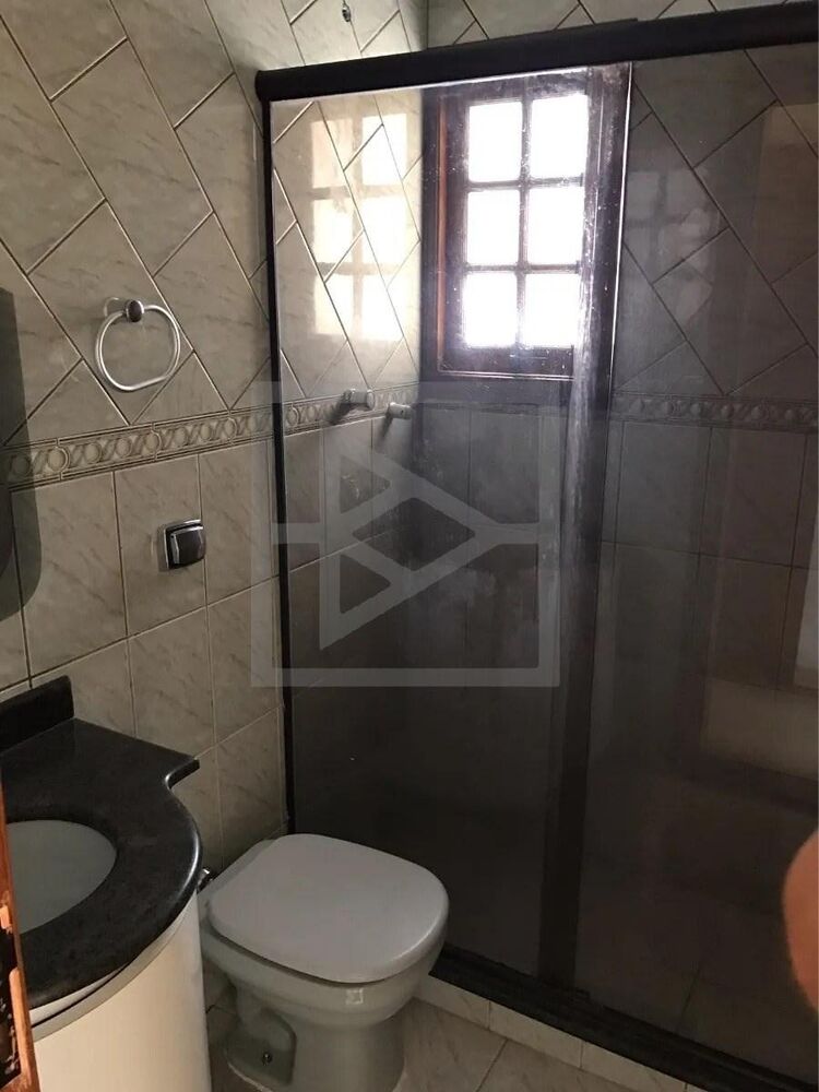 Casa à venda com 3 quartos, 220m² - Foto 7