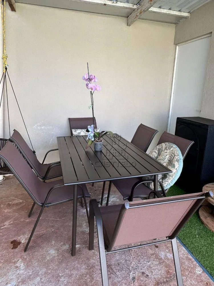 Casa, 3 quartos, 220 m² - Foto 1