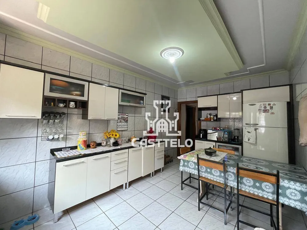 Casa, 3 quartos, 196 m² - Foto 6