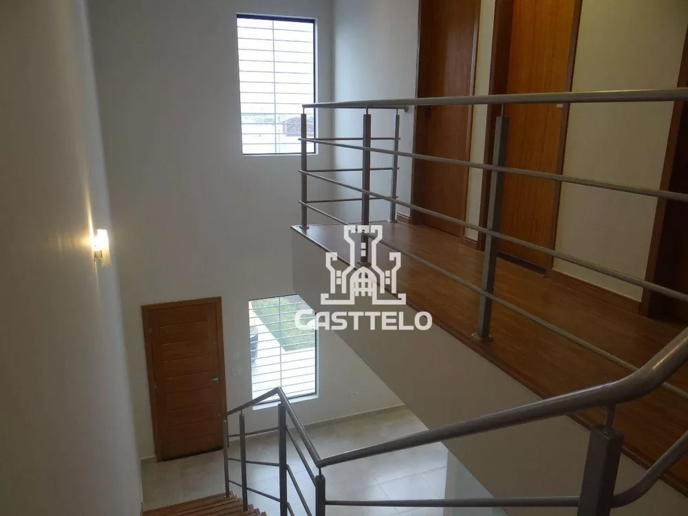 Casa à venda com 3 quartos, 106m² - Foto 4