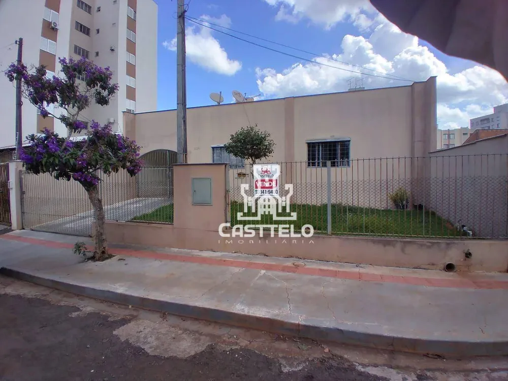 Casa, 3 quartos, 112 m² - Foto 1