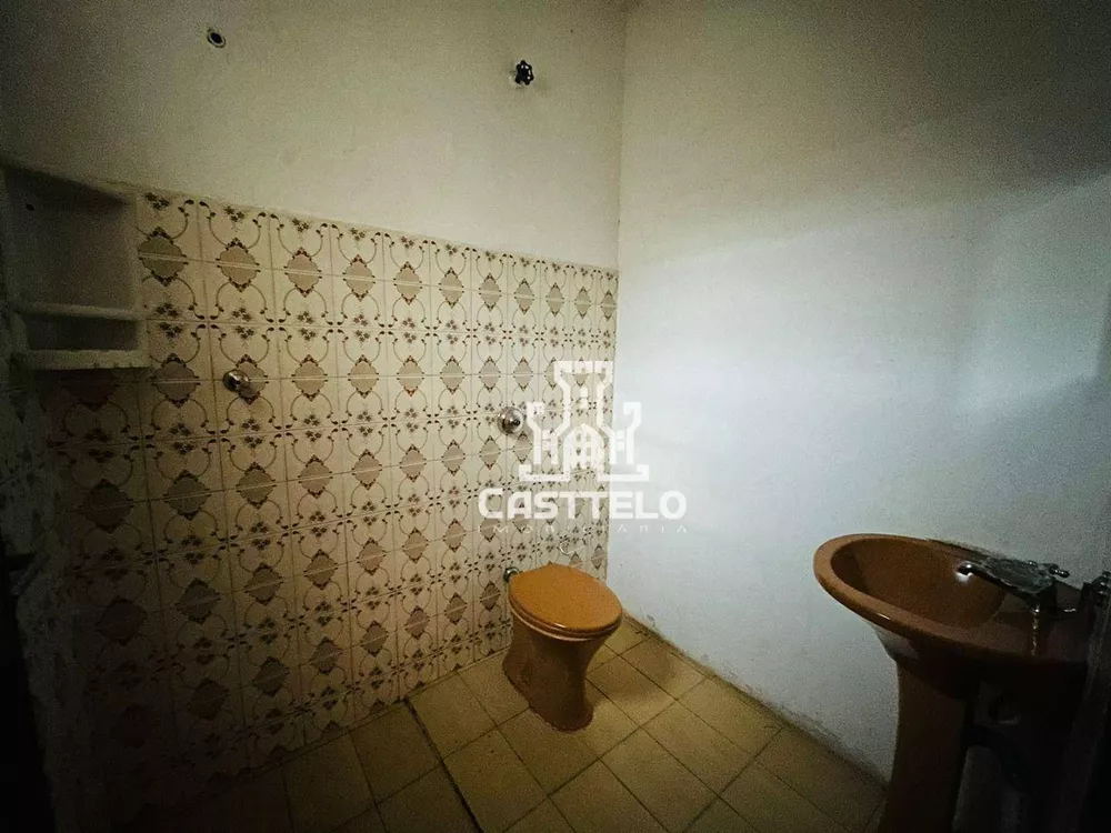 Casa, 11 quartos, 240 m² - Foto 3