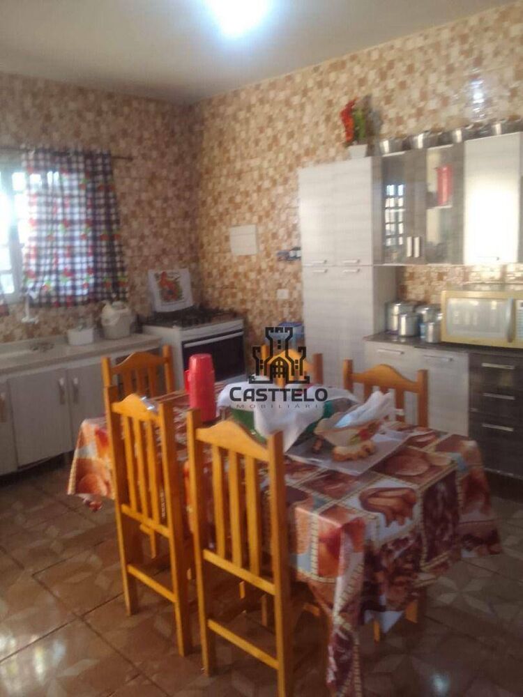 Sobrado à venda com 4 quartos, 267m² - Foto 3