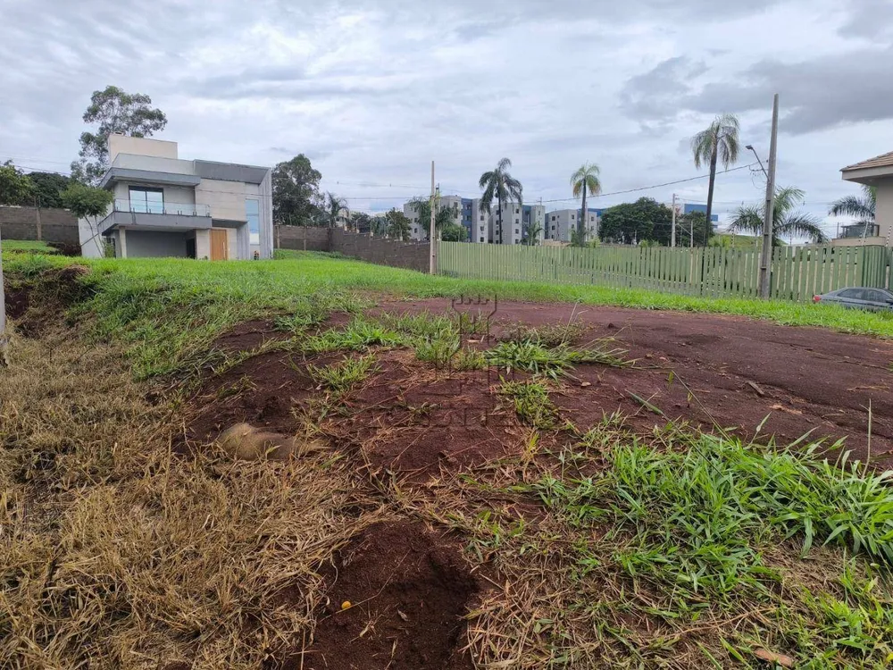 Loteamento e Condomínio, 300 m² - Foto 1