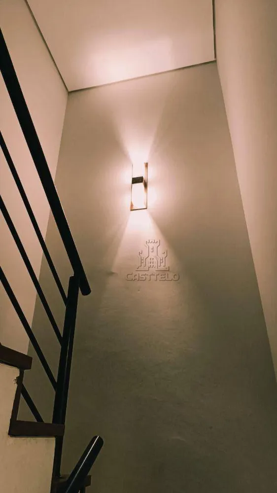 Sobrado, 5 quartos, 268 m² - Foto 1