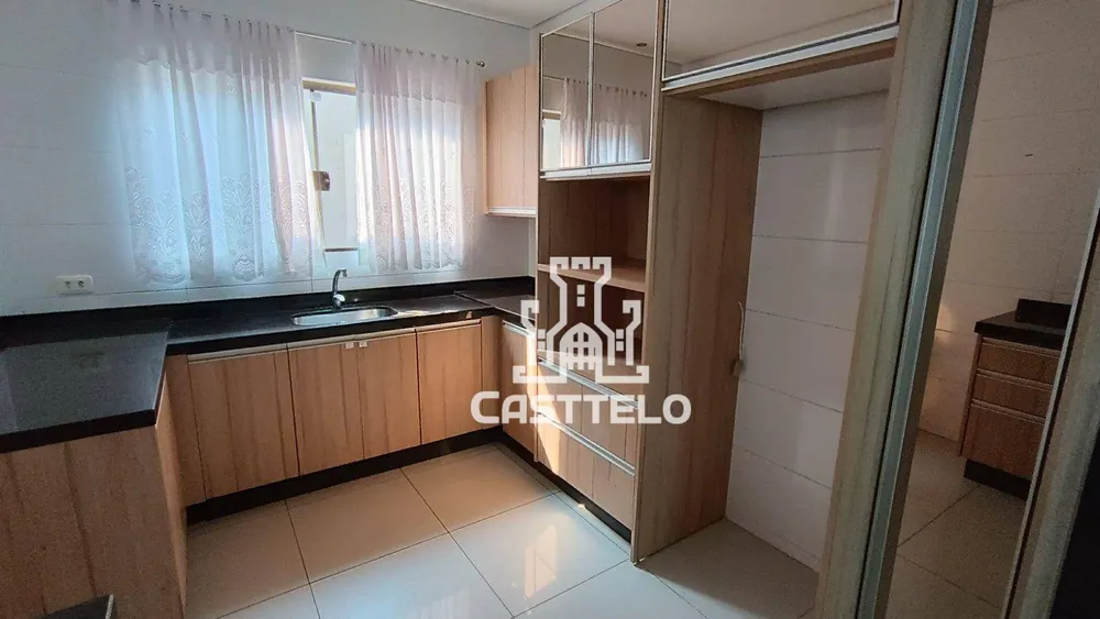 Sobrado, 3 quartos, 200 m² - Foto 6