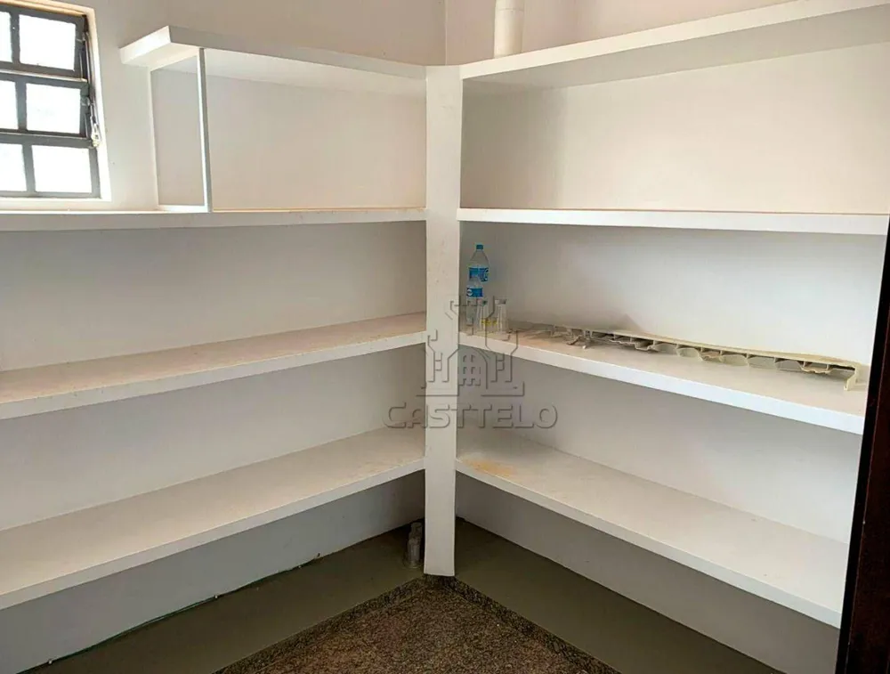 Sobrado, 5 quartos, 470 m² - Foto 1