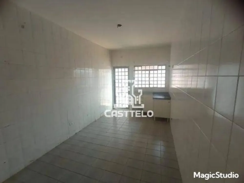 Casa, 3 quartos, 132 m² - Foto 3