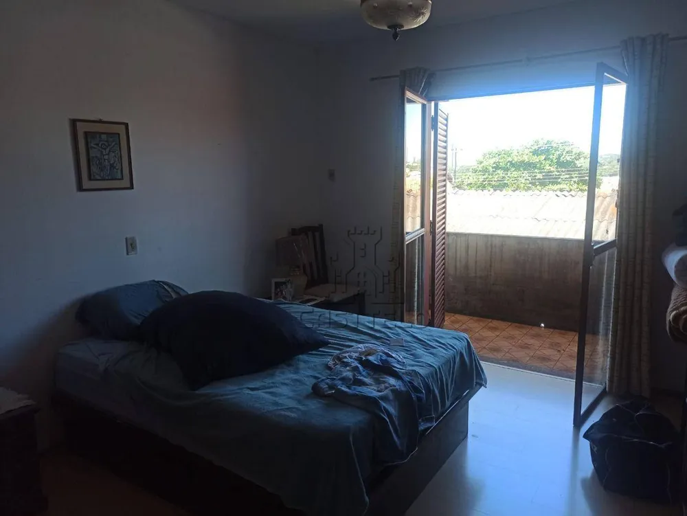 Casa, 4 quartos, 326 m² - Foto 1