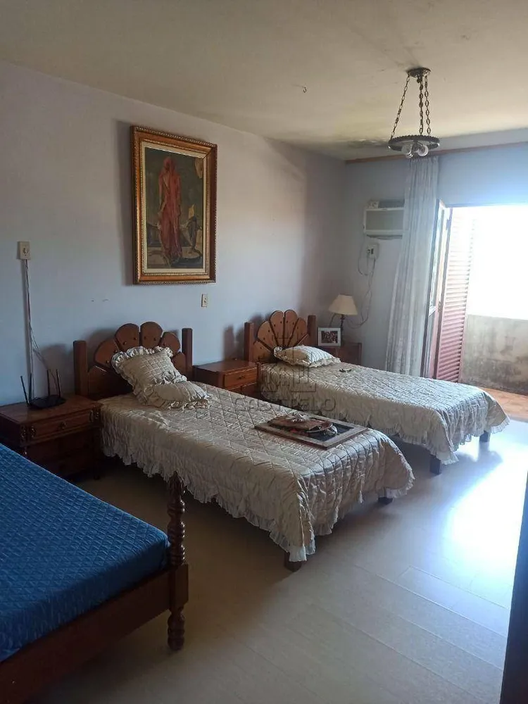 Casa, 4 quartos, 326 m² - Foto 5