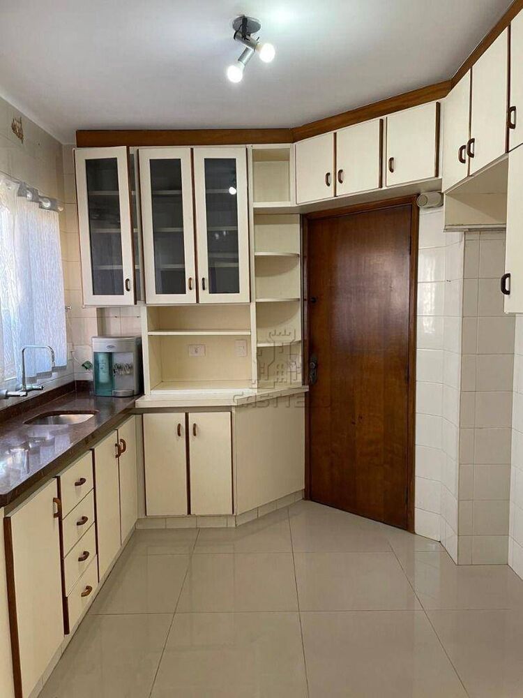 Apartamento à venda e aluguel com 3 quartos, 96m² - Foto 5