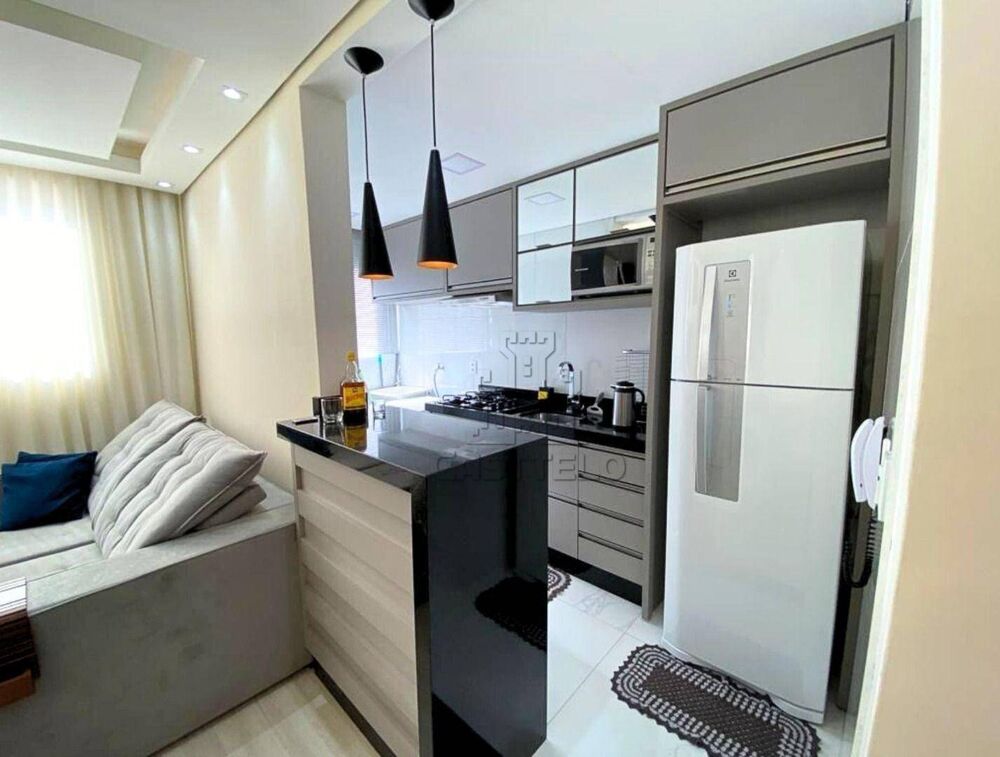 Apartamento à venda com 2 quartos, 44m² - Foto 1