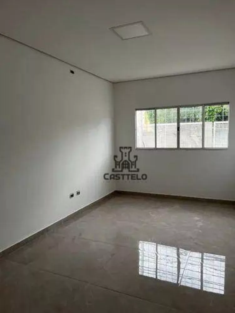 Casa à venda com 3 quartos, 130m² - Foto 3