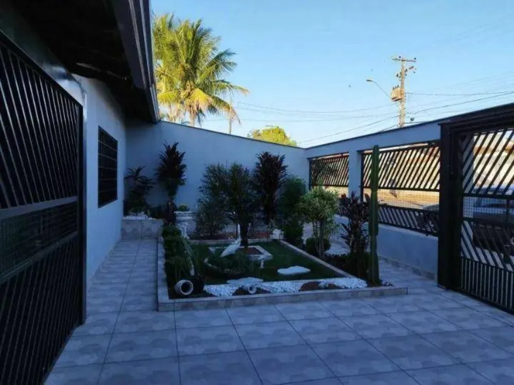 Casa, 3 quartos, 220 m² - Foto 2