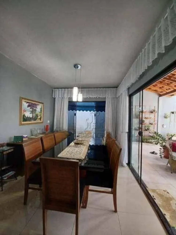 Casa, 3 quartos, 220 m² - Foto 5
