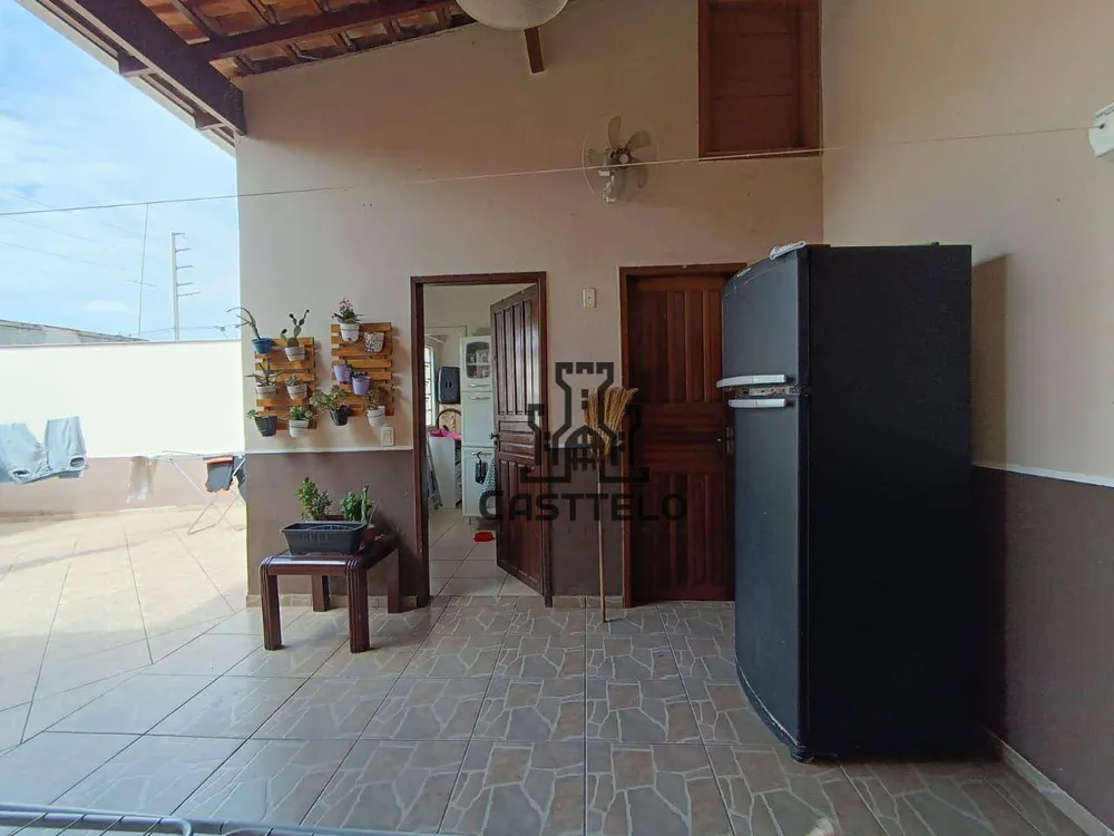 Casa, 3 quartos, 162 m² - Foto 3
