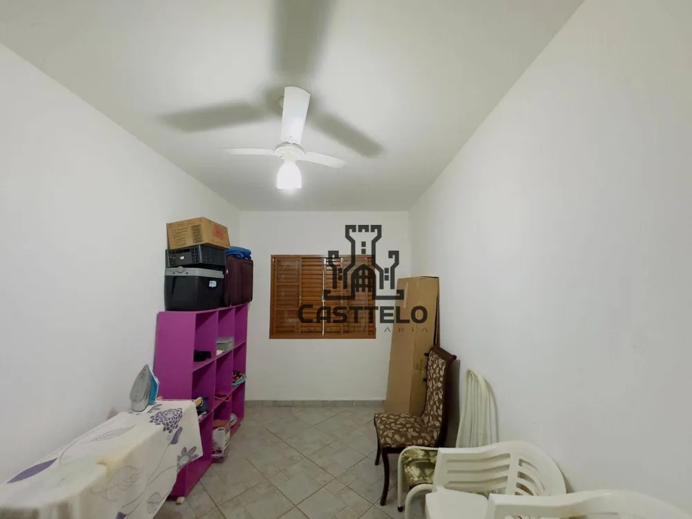 Casa, 4 quartos, 270 m² - Foto 5