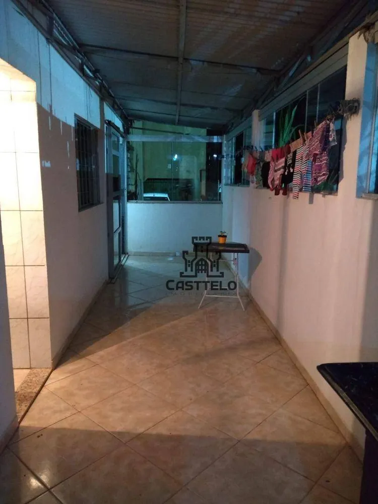 Sobrado, 2 quartos, 252 m² - Foto 2