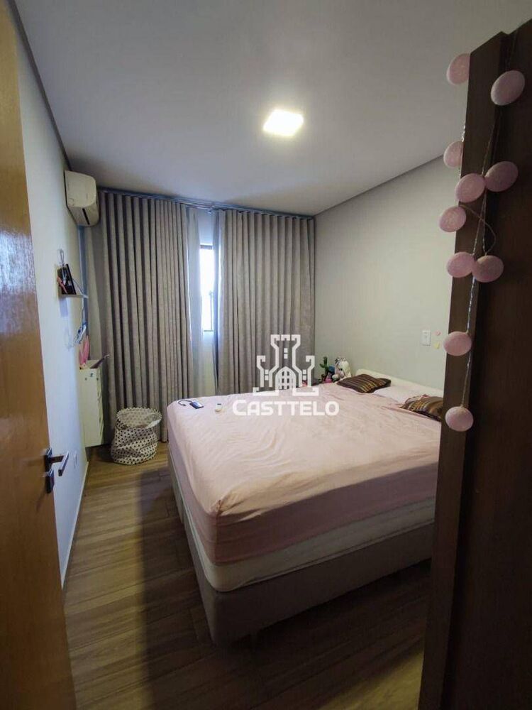 Casa à venda com 3 quartos, 200m² - Foto 4